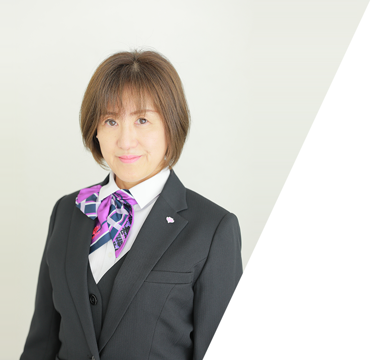 株式会社 蓮華 代表:國友 弥華